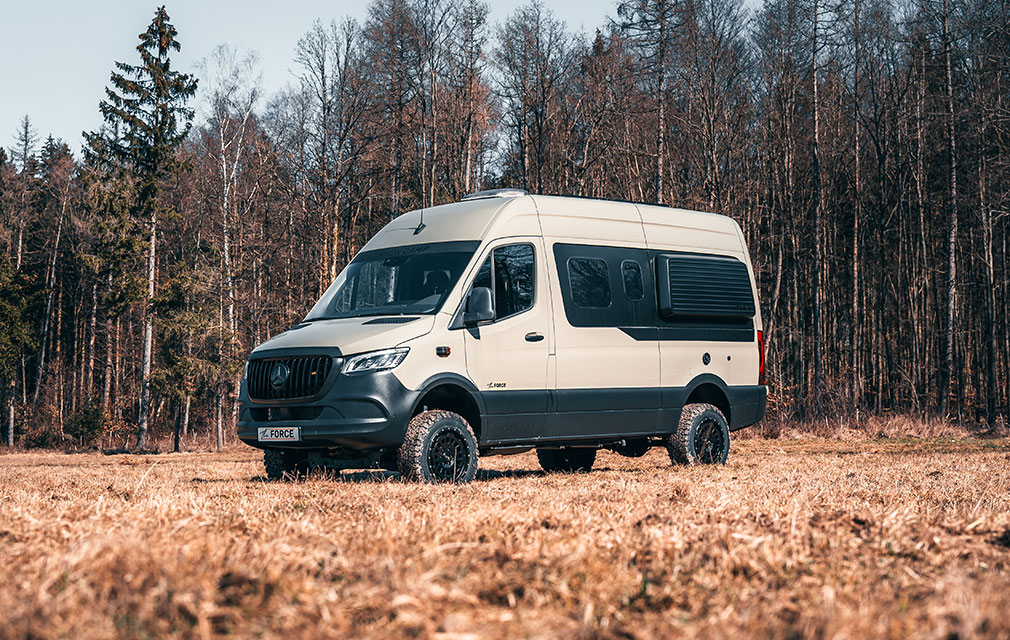Rhön Camp, Volklandt GmbH, Reisemobile, Campervans, Camper, Expeditionsfahrzeuge, Kastenwagen, Offroad Individualausbau, Allrad-Camper, Allrad-Reisemobile, Sprinter Ausbau, Mercedes Unimog, Actros, Zetros, Manufaktur, Kleinserienhersteller, Wohnmobilbau, Made in Germany, The Rebel, The Savage, The Renegade, The Specter, The Force, The Spirit, The Pace, Der Ultimate